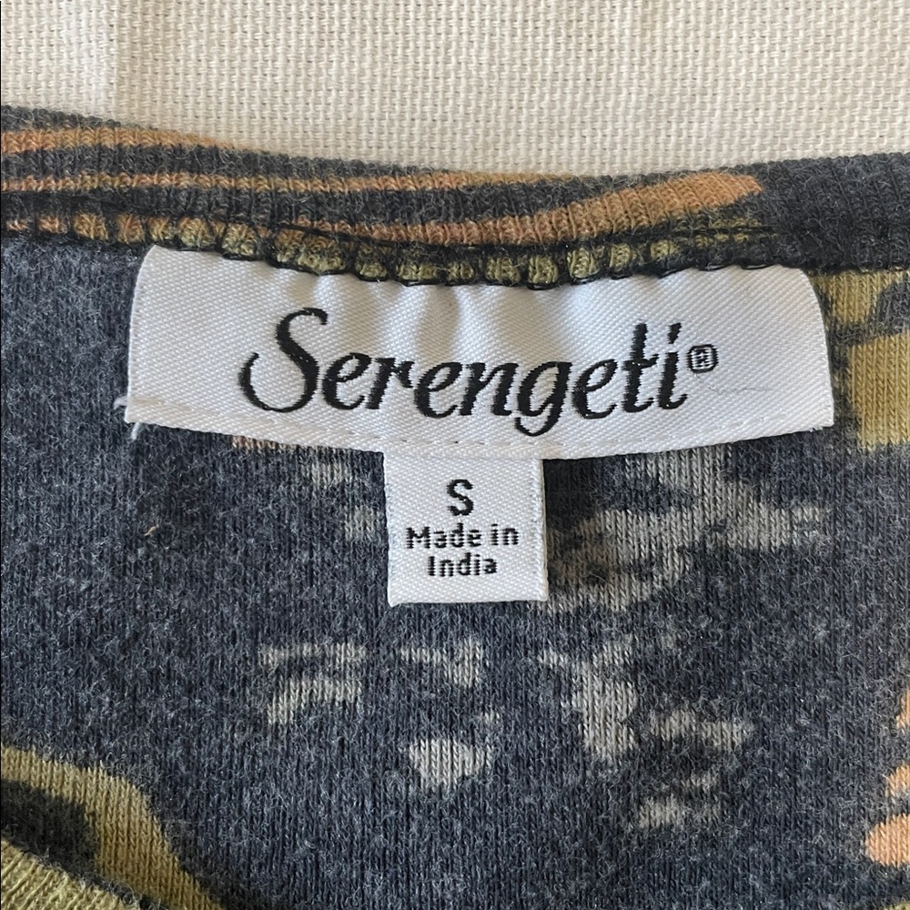 Black with Green and Tan Patterns 3/4 sleeve Shirt - Picture 4 of 4